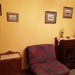 Albergue De Peregrinos Ultreia Et Suseia Sigueiro