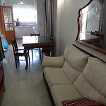 Albergue De Peregrinos Ultreia Et Suseia Hostel Sigueiro