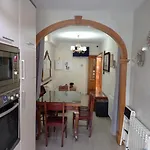 Albergue De Peregrinos Ultreia Et Suseia * Sigueiro