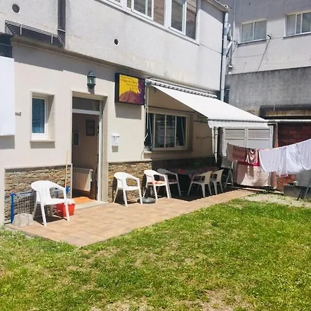 Hostal Albergue De Peregrinos Ultreia Et Suseia Sigueiro