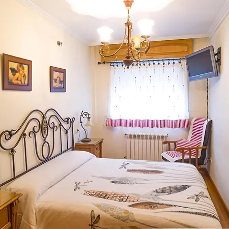 Albergue De Peregrinos Ultreia Et Suseia