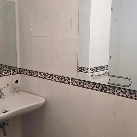 Albergue De Peregrinos Ultreia Et Suseia