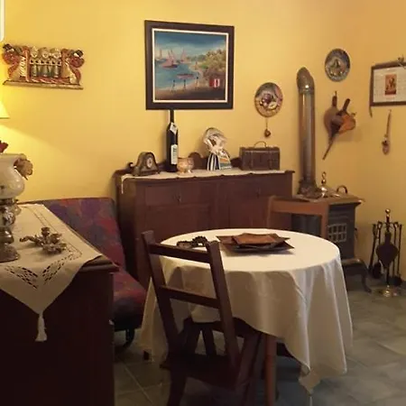 Albergue De Peregrinos Ultreia Et Suseia
