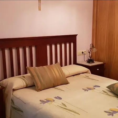 Albergue De Peregrinos Ultreia Et Suseia * Sigueiro
