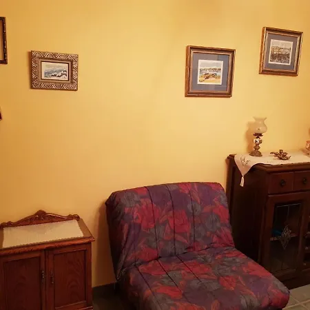 Albergue De Peregrinos Ultreia Et Suseia Sigueiro
