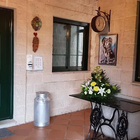 Albergue De Peregrinos Ultreia Et Suseia Sigueiro