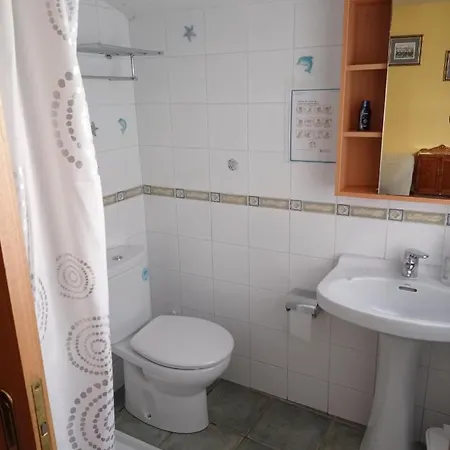 Hostal Albergue De Peregrinos Ultreia Et Suseia Sigueiro