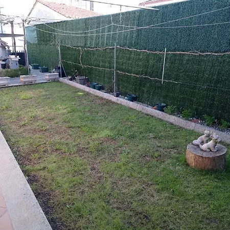 Albergue De Peregrinos Ultreia Et Suseia * Sigueiro