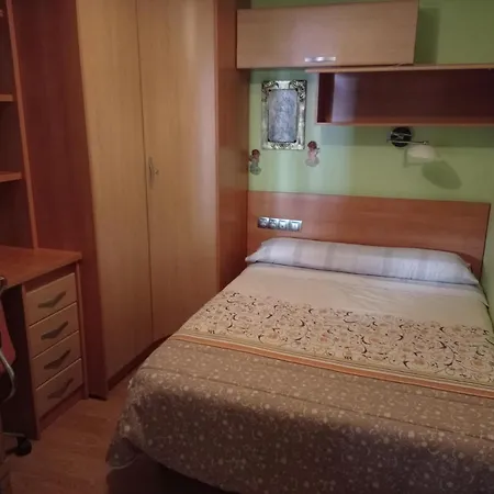 Albergue De Peregrinos Ultreia Et Suseia Hostel