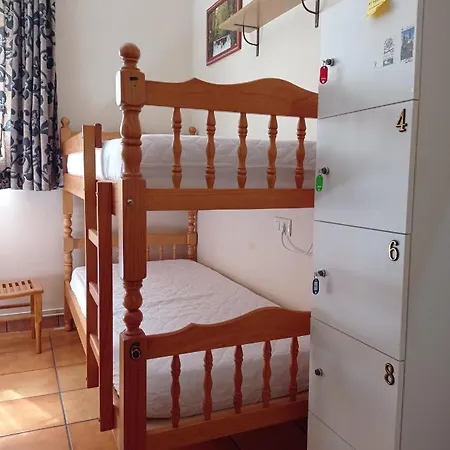 Albergue De Peregrinos Ultreia Et Suseia Hostel
