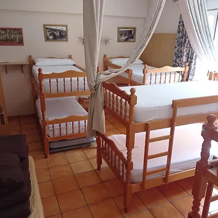 Albergue De Peregrinos Ultreia Et Suseia *