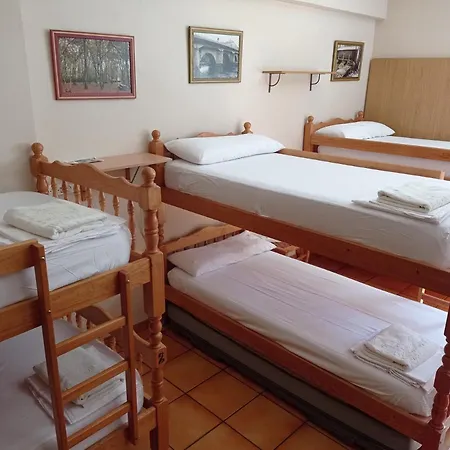 Hostel Albergue De Peregrinos Ultreia Et Suseia Sigueiro