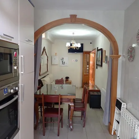Albergue De Peregrinos Ultreia Et Suseia * Sigueiro