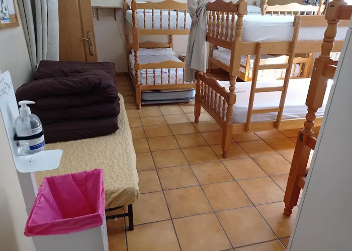 Albergue De Peregrinos Ultreia Et Suseia 旅馆 希韦罗